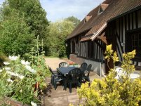 L'arrière du pressoir avec  sa terrasse
